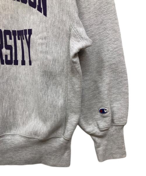 Champion（チャンピオン）Champion (チャンピオン) REVERSE WEAVE プリントスウェット グレー×パープル サイズ:Mの古着・服飾アイテム