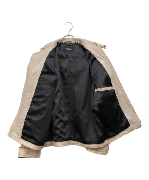 AVIREX（アヴィレックス）AVIREX (アヴィレックス) エイジドスタンドシングルライダースジャケット アイボリー サイズ:XLの古着・服飾アイテム
