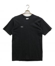 WTAPS（ダブルタップス）の古着「ロゴプリントTシャツ」｜ブラック