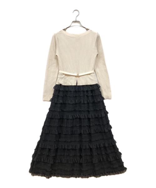 CELFORD（セルフォード）CELFORD (セルフォード) フリルティアードニットドッキングワンピース ベージュ サイズ:36の古着・服飾アイテム