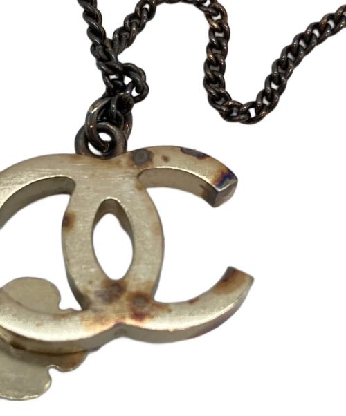 CHANEL（シャネル）CHANEL (シャネル) ココマークペンダントネックレス ホワイトの古着・服飾アイテム