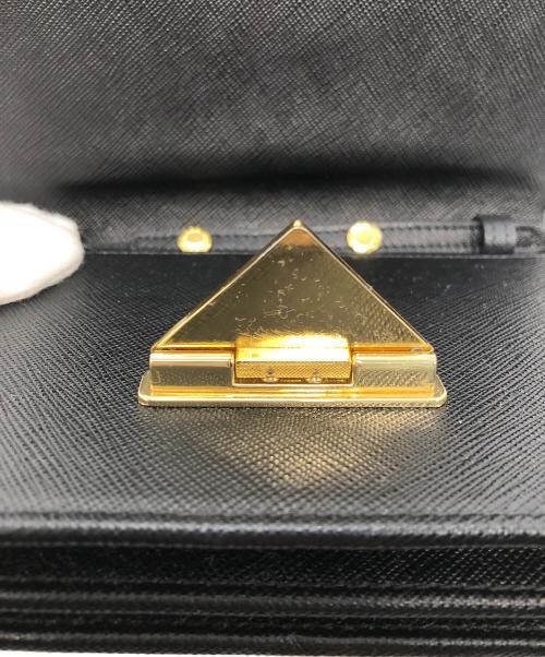 PRADA（プラダ）PRADA (プラダ) サフィアーノ チェーンウォレット ブラックの古着・服飾アイテム