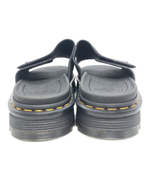 Dr.Martens（ドクターマーチン）Dr.Martens (ドクターマーチン) ZEBZAG SLIDE サンダル ブラック サイズ:UK9の古着・服飾アイテム
