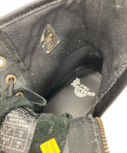 Dr.Martens（ドクターマーチン）Dr.Martens (ドクターマーチン) スタッズチェーンユーティリティーブーツ ブラック サイズ:UK8の古着・服飾アイテム