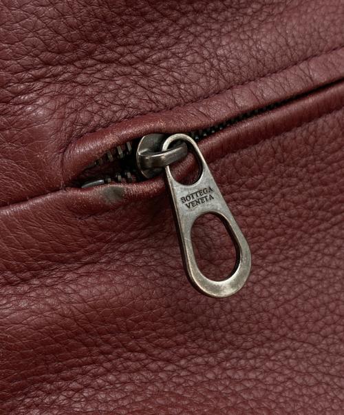 BOTTEGA VENETA（ボッテガベネタ）BOTTEGA VENETA (ボッテガベネタ) イントレチャートレザーリュック ボルドーの古着・服飾アイテム