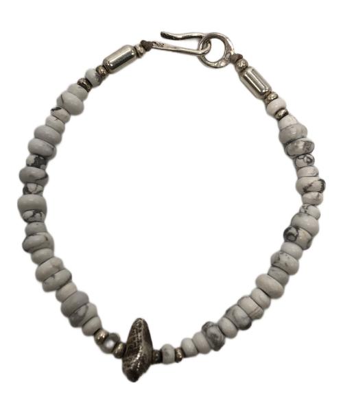 Sunku（サンク）sunku (サンク) BEAMS (ビームス) Stone Bracelet ホワイトの古着・服飾アイテム
