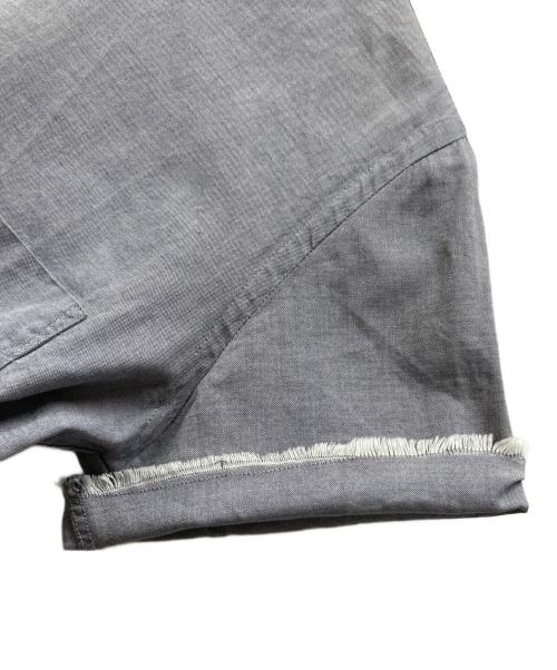 Martin Margiela 10（マルタン・マルジェラ 10）Martin Margiela 10 (マルタン・マルジェラ 10) カットオフ半袖シャツ グレー サイズ:1の古着・服飾アイテム