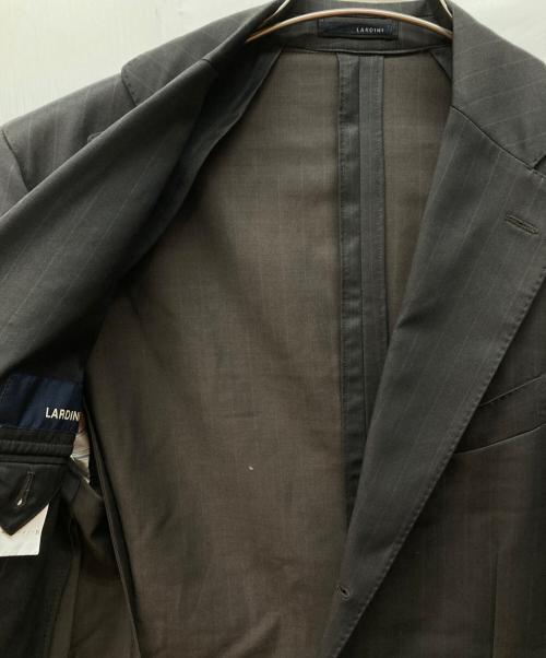 LARDINI（ラルディーニ）LARDINI (ラルディーニ) 3Bセットアップスーツ ブラウン サイズ:48の古着・服飾アイテム