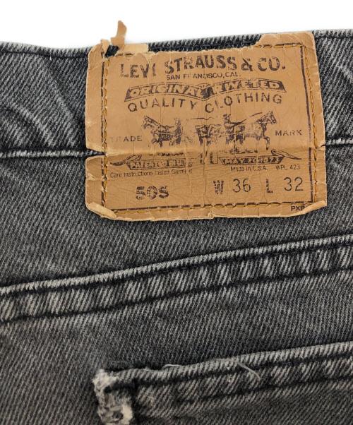LEVI'S（リーバイス）LEVI'S (リーバイス) 505ブラックデニム ブラック サイズ:36×32の古着・服飾アイテム
