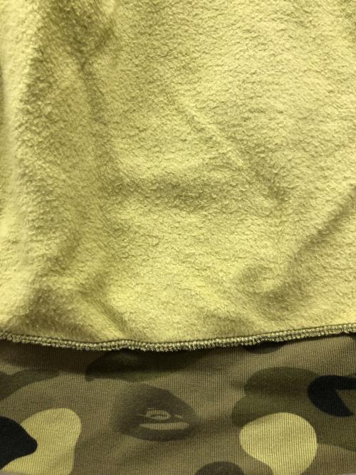 A BATHING APE（アベイシングエイプ）A BATHING APE (アベイシングエイプ) 1st CAMO SHARK FULL ZIP HOODIE カーキ サイズ:XLの古着・服飾アイテム