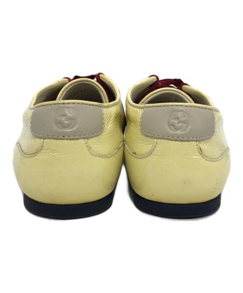 GUCCI（グッチ）GUCCI (グッチ) エナメルスニーカー アイボリー サイズ:SIZE 37の古着・服飾アイテム