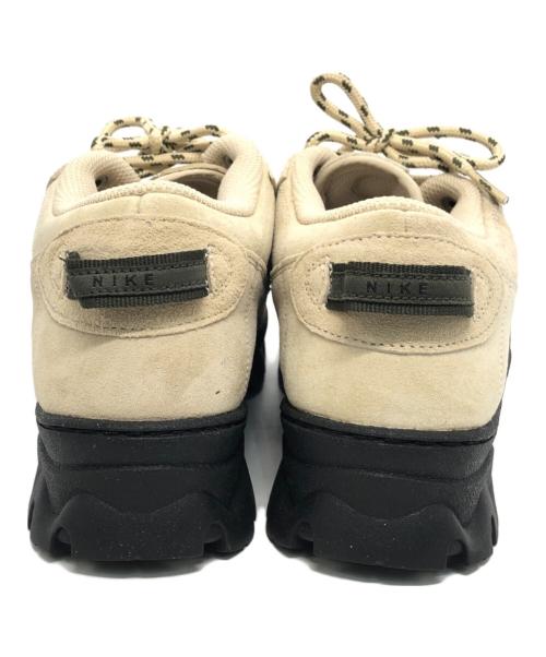 NIKE（ナイキ）NIKE (ナイキ) W LAHAR LOW アイボリー×ブラック サイズ:28㎝の古着・服飾アイテム