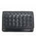 BOTTEGA VENETA（ボッテガベネタ）の古着「イントレチャート二つ折りカードケース」｜ブラック