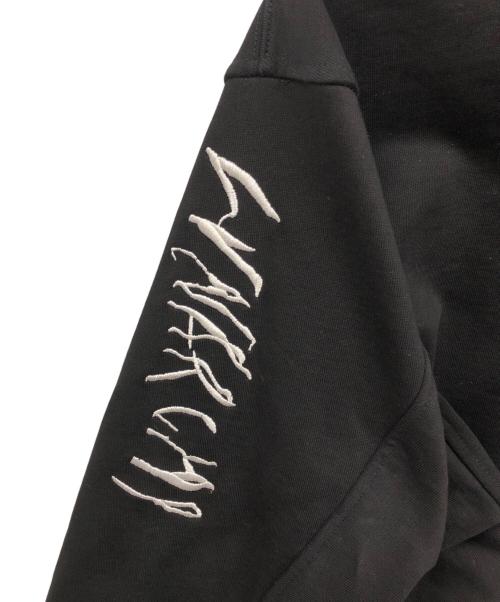 JULIUS（ユリウス）JULIUS (ユリウス) Embroidery & Printed Cotton Heavy Sweat Zip Hoodie ブラック サイズ:1の古着・服飾アイテム