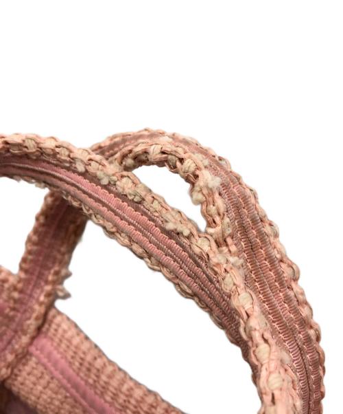 JIMMY CHOO（ジミーチュウ）JIMMY CHOO (ジミーチュウ) Raffia Tote Bagラフィアトートバッグ ピンクの古着・服飾アイテム