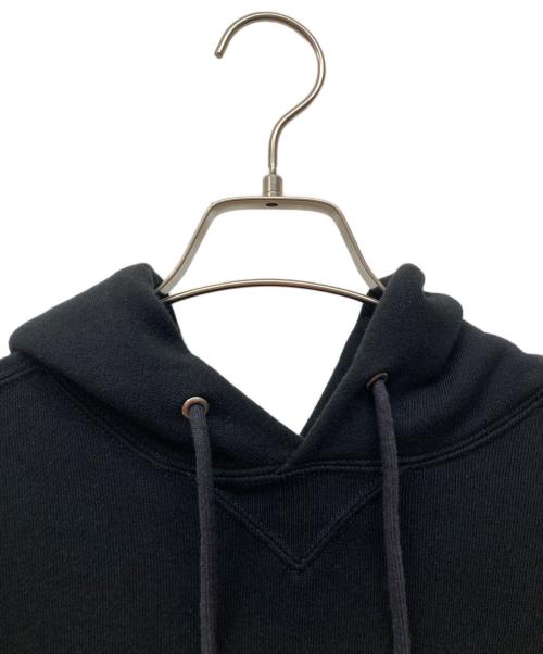 sacai（サカイ）sacai (サカイ) KAWS (カウズ) Flock Print Hooide ブラック サイズ:３の古着・服飾アイテム