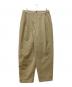 NANGA（ナンガ）の古着「DOT AIR COMFY TUCK TAPERED PANTS」｜ブラウン