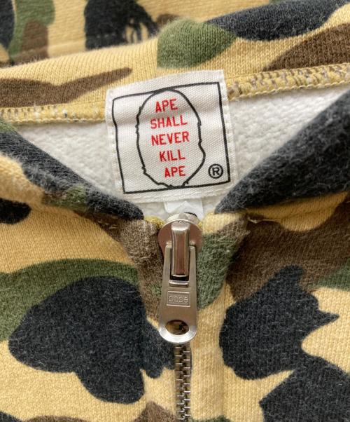 A BATHING APE（アベイシングエイプ）A BATHING APE (アベイシングエイプ) 1st Camo ジップパーカー ベージュ サイズ:Ｍの古着・服飾アイテム