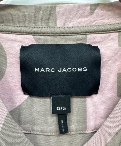 MARC JACOBS（マークジェイコブス）MARC JACOBS (マークジェイコブス) Monogram Big Tシャツ ピンク サイズ:Sの古着・服飾アイテム