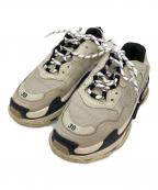 BALENCIAGAバレンシアガ）の古着「TRIPLE S」｜グレー