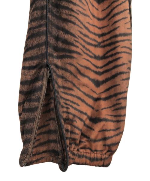 SUPREME（シュプリーム）SUPREME (シュプリーム) 18SS TIGER STRIPE TRACK PANTS ブラウン サイズ:MEDIUMの古着・服飾アイテム