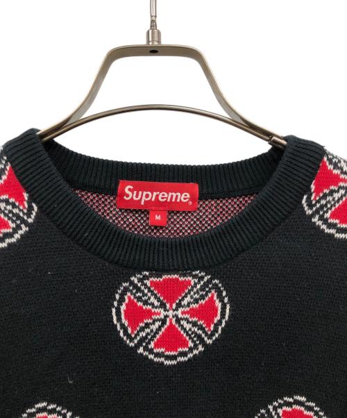 SUPREME（シュプリーム）Supreme (シュプリーム) INDEPENDENT (インディペンデント) 15FW CROSSES SWEATER ブラック×レッド サイズ:Mの古着・服飾アイテム