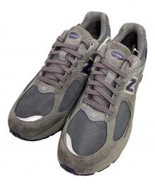 NEW BALANCE（ニューバランス）の古着「2002Rゴアテックスローカットスニーカー」｜グレー