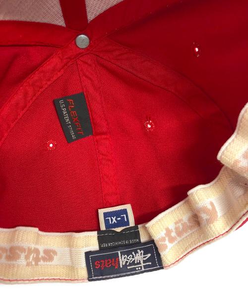 stussy（ステューシー）stussy (ステューシー) MLBロゴサンプリングキャップ レッドの古着・服飾アイテム