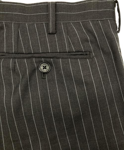 BURBERRY BLACK LABEL（バーバリーブラックレーベル）BURBERRY BLACK LABEL (バーバリーブラックレーベル) SUPER 100's ストライプセットアップ ブラック サイズ:40Lの古着・服飾アイテム