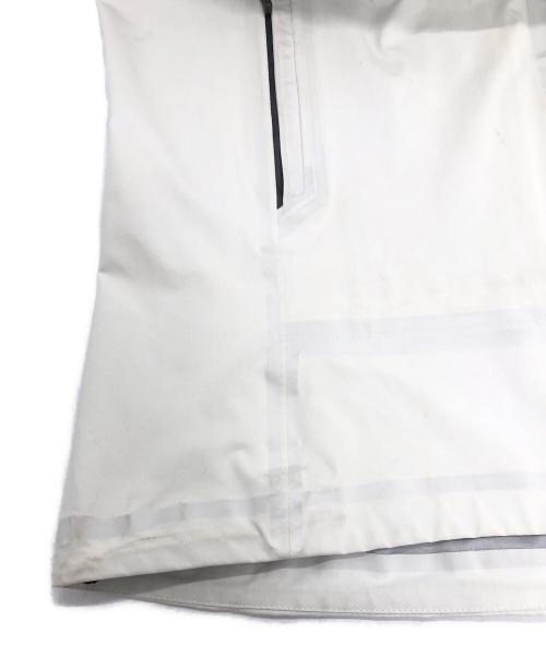 MILLET（ミレー）MILLET (ミレー) LD TYPHON 50000 ST JKT グレー サイズ:Sの古着・服飾アイテム