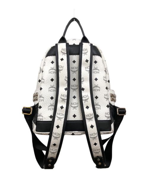 MCM（エムシーエム）MCM (エムシーエム) スタッズリュック ホワイトの古着・服飾アイテム