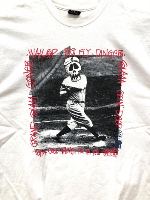 stussy（ステューシー）stussy (ステューシー) UNDEFEATED (アンディフィーテッド) GRAND SLAM プリントTシャツ ホワイト サイズ:Lの古着・服飾アイテム