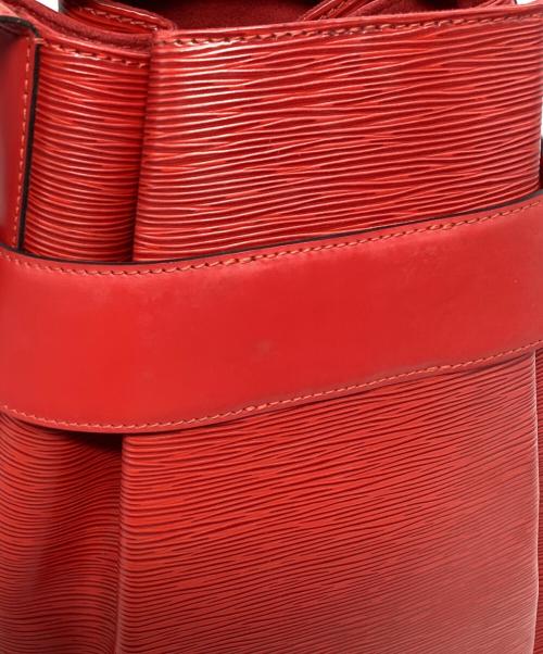 LOUIS VUITTON（ルイ ヴィトン）LOUIS VUITTON (ルイ ヴィトン) エピ サックデポール ショルダーバッグ ワンショルダー レッドの古着・服飾アイテム