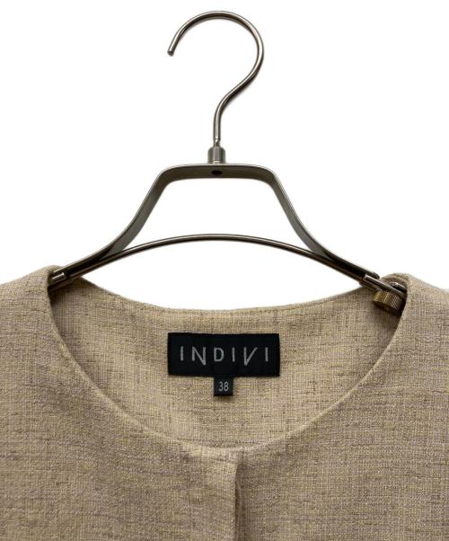 INDIVI（インディヴィ）INDIVI (インディヴィ) サマーツィードジレトップス カーキ サイズ:38の古着・服飾アイテム
