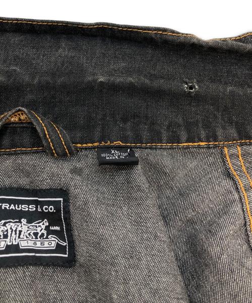 LEVI'S（リーバイス）LEVI'S (リーバイス) デニムジャケット ブラック サイズ:XLの古着・服飾アイテム