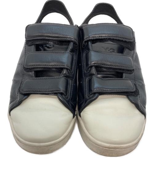 YOHJI YAMAMOTO（ヨウジヤマモト）YOHJI YAMAMOTO (ヨウジヤマモト) STAN SMITH VELC ホワイト×ブラック サイズ:25.5の古着・服飾アイテム