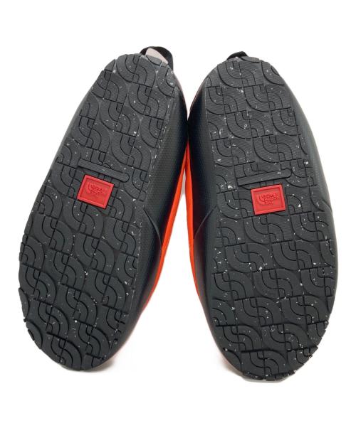 THE NORTH FACE（ザ ノース フェイス）THE NORTH FACE (ザ ノース フェイス) サーモボール トラクション ミュール5 オレンジ サイズ:28 未使用品の古着・服飾アイテム