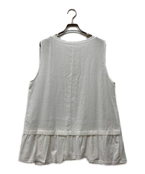 慈雨（ジウ）慈雨 (ジウ) ノースリーブレイヤードブラウス ホワイト サイズ:40 未使用品の古着・服飾アイテム
