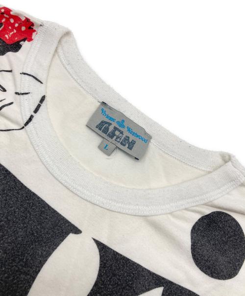 Vivienne Westwood man（ヴィヴィアン ウェストウッド マン）Vivienne Westwood man (ヴィヴィアン ウェストウッド マン) 総柄Tシャツ ホワイト サイズ:Lの古着・服飾アイテム