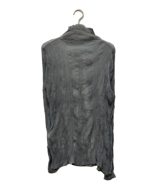 ISSEY MIYAKE（イッセイミヤケ）ISSEY MIYAKE (イッセイミヤケ) プリーツシアーカットソー グレー サイズ:Mの古着・服飾アイテム