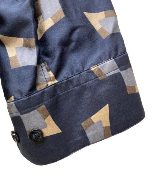 GIORGIO ARMANI（ジョルジオアルマーニ）GIORGIO ARMANI (ジョルジオアルマーニ) 幾何学柄シャツ ネイビー サイズ:40の古着・服飾アイテム