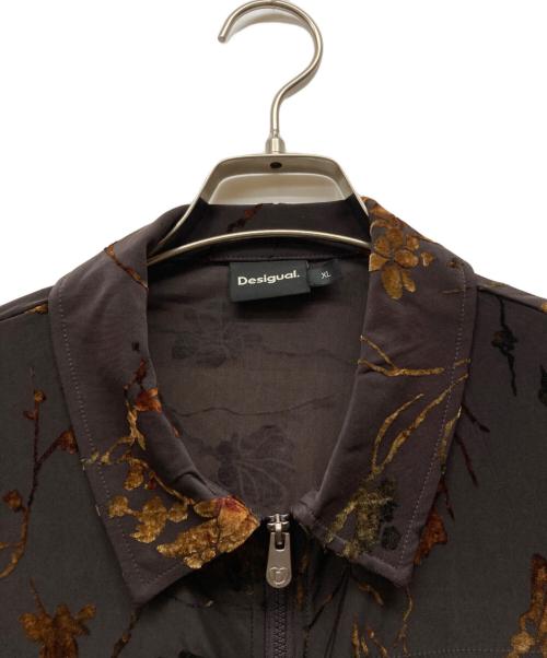 Desigual（デシグアル）Desigual (デシグアル) フロック加工ジップシャツ ブラウン サイズ:XLの古着・服飾アイテム