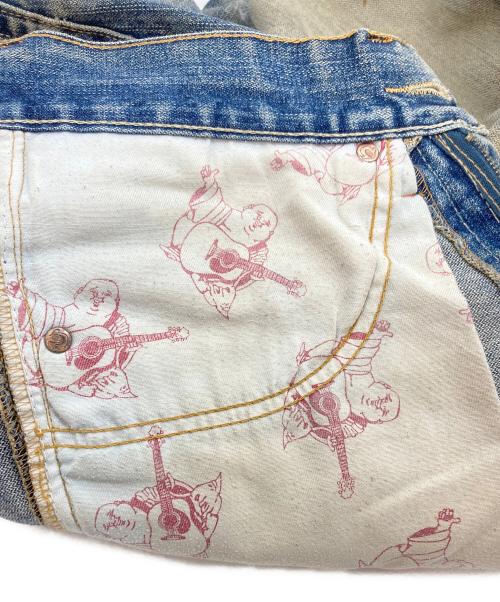 TRUE RELIGION（トゥルー レリジョン）TRUE RELIGION (トゥルー レリジョン) バック刺繍フレアデニムパンツ ブルー サイズ:30の古着・服飾アイテム