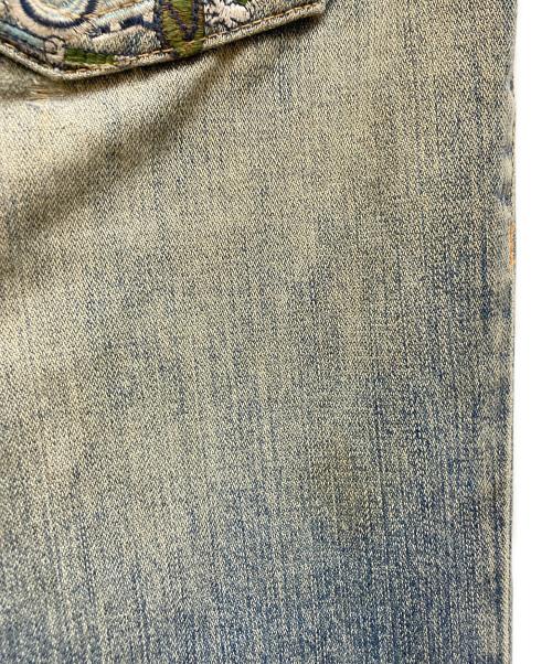 TRUE RELIGION（トゥルー レリジョン）TRUE RELIGION (トゥルー レリジョン) バック刺繍フレアデニムパンツ ブルー サイズ:30の古着・服飾アイテム