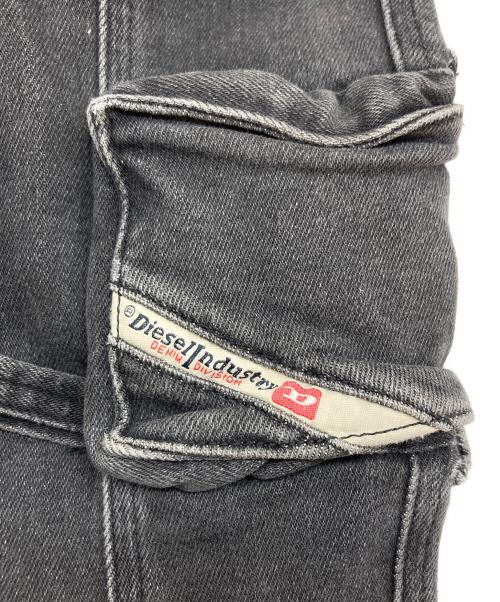 DIESEL（ディーゼル）DIESEL (ディーゼル) 1984 SLANDY Skinny Jeans ブラック サイズ:25の古着・服飾アイテム