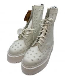 Dr.Martens（ドクターマーチン）の古着「スタッズブーツ」｜ホワイト