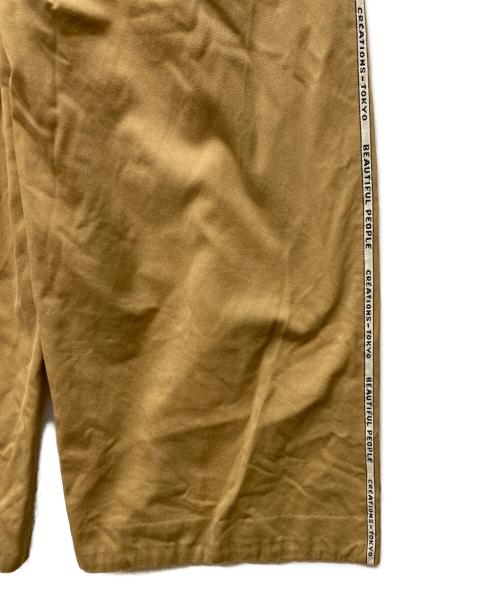 beautiful people（ビューティフルピープル）beautiful people (ビューティフルピープル) selvedge logo chino two tuck wide pants ベージュ サイズ:W36の古着・服飾アイテム