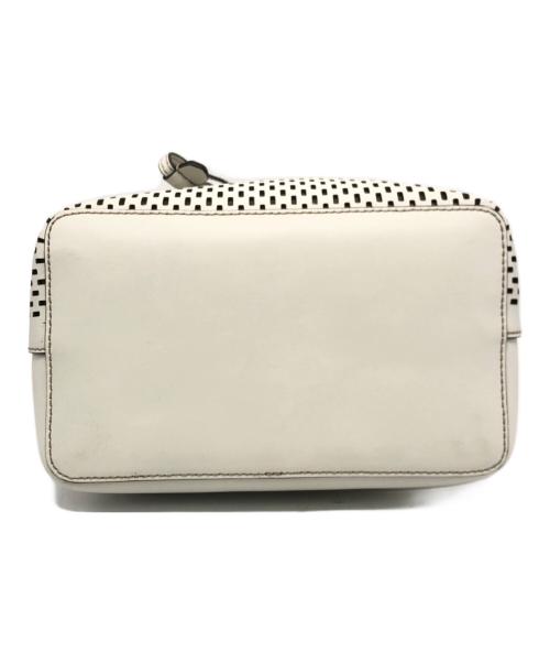 FURLA（フルラ）FURLA (フルラ) STACY 2WAY ショルダーバック ホワイトの古着・服飾アイテム