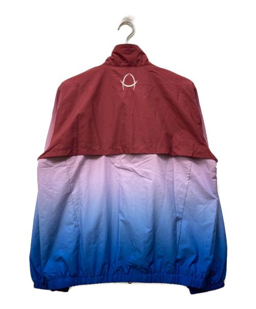 UMBRO（アンブロ）UMBRO (アンブロ) ATOMS (アトモス) グラデーション ライン トラックジャケット レッド×ブルー サイズ:Mの古着・服飾アイテム