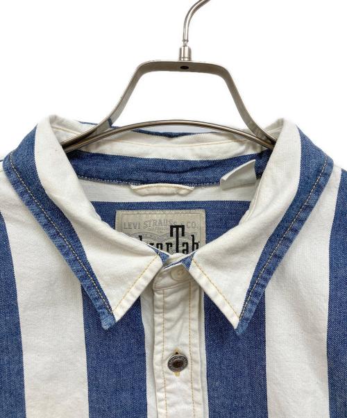 LEVI'S SILVERTAB（リーバイス シルバータブ）LEVI'S SILVERTAB (リーバイス シルバータブ) オーバーサイズ ストライプシャツ ホワイト×ネイビー サイズ:Mの古着・服飾アイテム